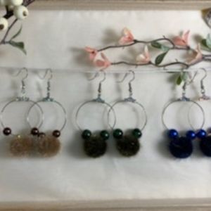 Pompom earrings